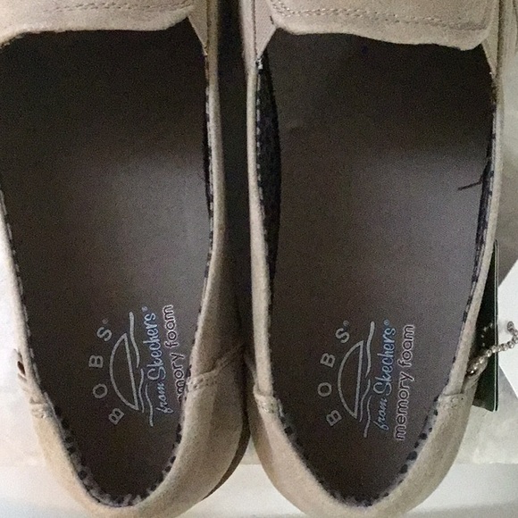 Skechers Shoes - Picture 2 of 7